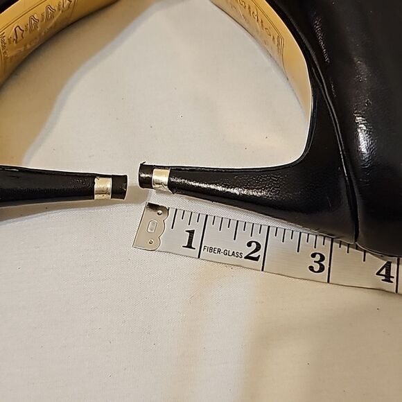 Ted Baker London Izibela  Leather Stilettos size 41 (10.5 US) - Picture 9 of 10